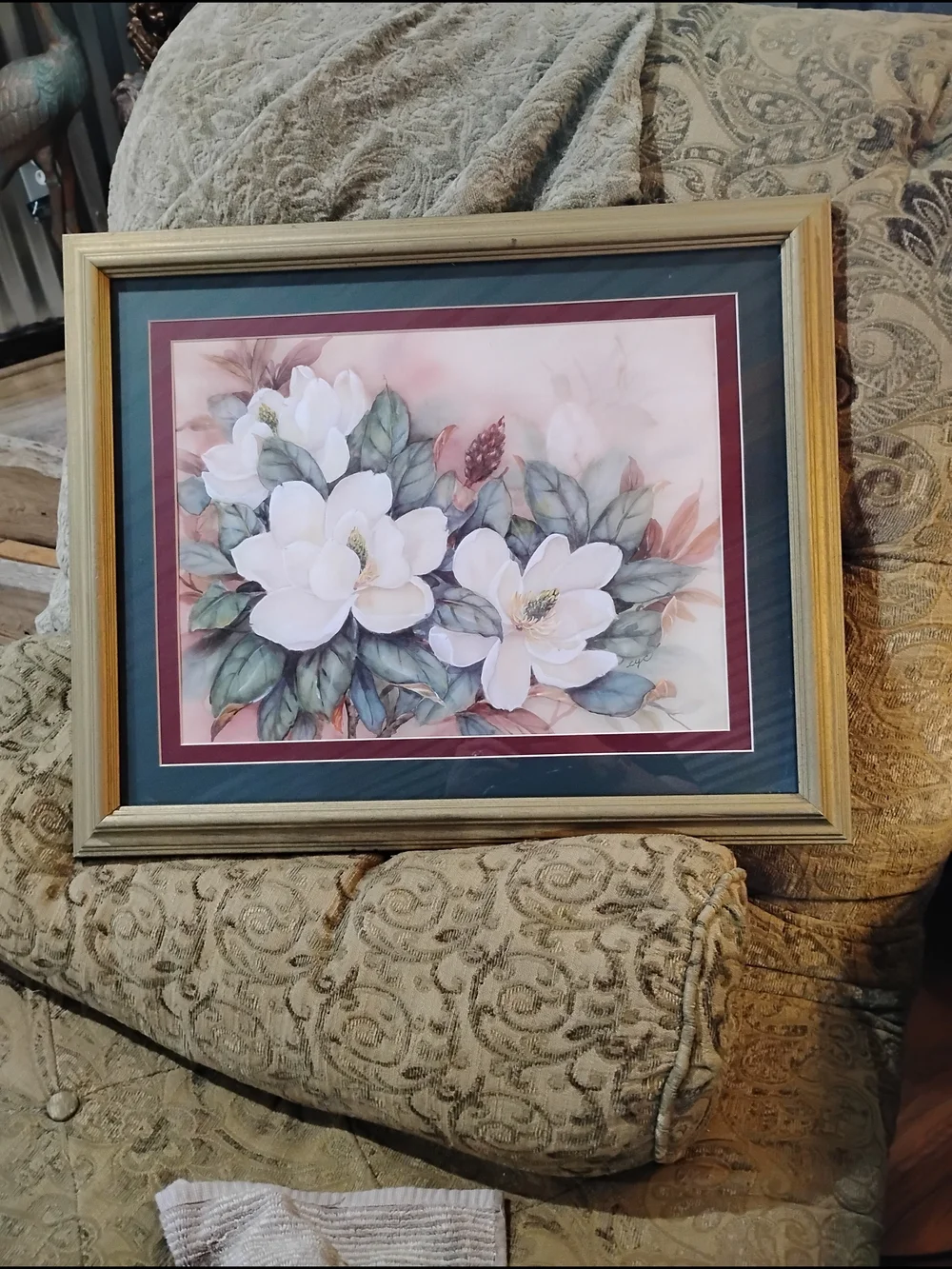 Classic White Magnolia Floral Wall Art Print with Gold Frame